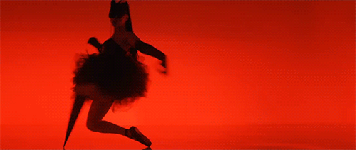 Viktoria Modesta, bionic artist [△]