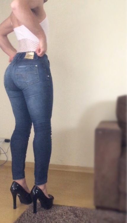 femboybrunorossi: •Daily Femboy® Extreme Feminization in jeans ❤️