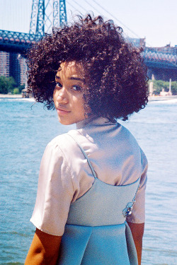 celebritiesofcolor:  Amandla Stenberg for