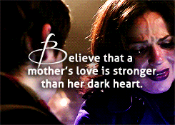 ouatdaily:  Happy Season Premiere Day! 