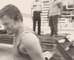 zuzzolek:  The Walking Dead AlphabetP: pain 