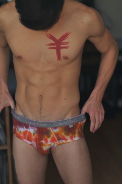 tiedyeundies:  Make Black Friday a little more colorful with Psychedelic Undies //  Use code TenOff at Tie Dye Undies Store *limited time discount!