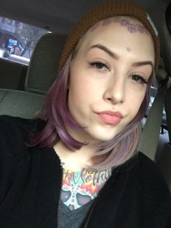 strangevibezz:  thecrybabbles:  Look at my shitty face  Ok😍   SO  cute girl &hellip;.. 