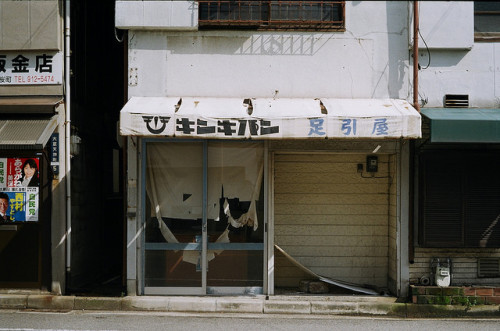 streets of Akashi by miho&rsquo;s dad on Flickr.