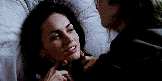 pettyqueer: this fucking bicon…. megan fox enjoyed this a lil too much 