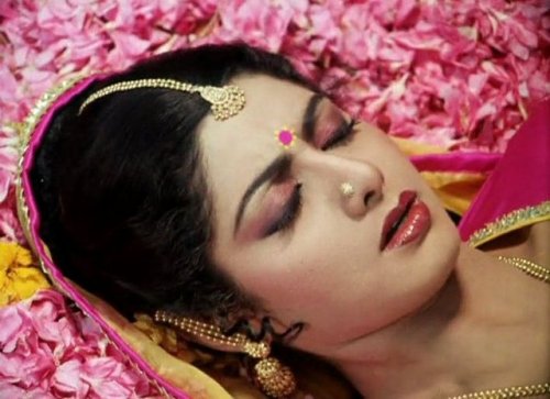 Sridevi in Naya Kadam (1984)