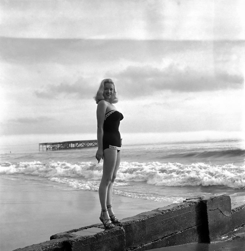 whitediamonds55:  Diana Dors 