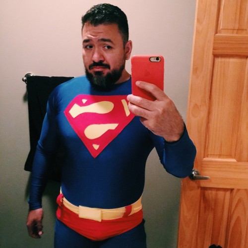 howtokillasuperhero:  How’s my hair? Can’t hit evening IML plans without a check. #VSCOcam #IML2015