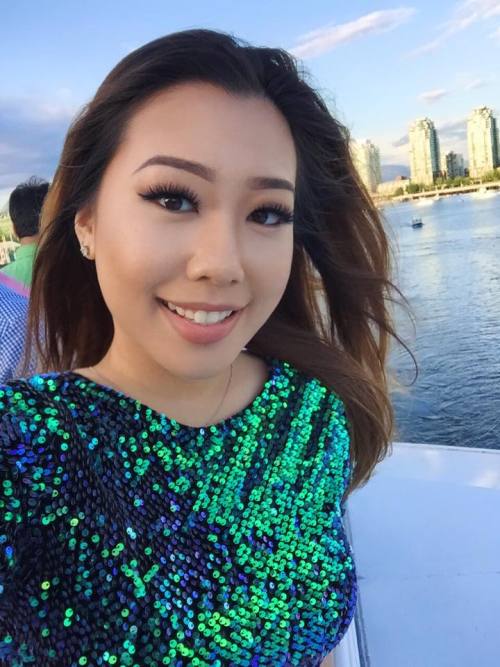 Follow me at: www.hottestasiancuties.tumblr.com You will not regret it! Also on instagram: ht
