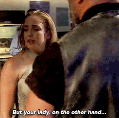 sarahxll:When a guy starts flirting with you