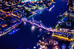 sixpenceee:  Aerial Photos of LondonPhotographs