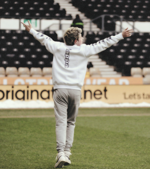 kanyeahwest:  Niall filming for “This Is Us” at Pride Park 