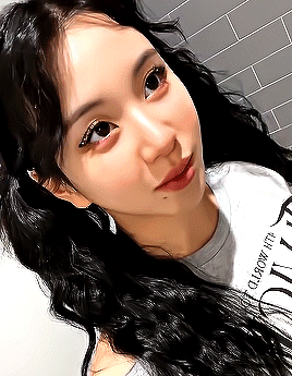 Incoming Call From CHAEYOUNG On Tour