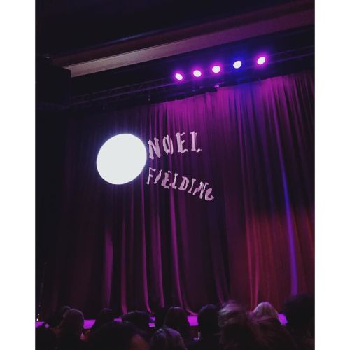 findsomeconversation:My face hurts from laughing so much!!! Had an amazing night watching Noel Fie
