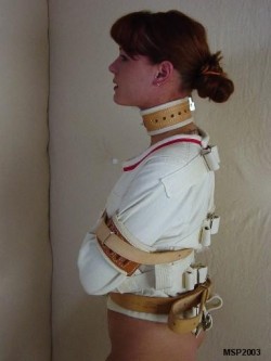 Pour les Amateurs de Bondage/Humiliations/Latex