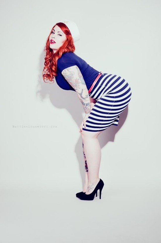 alternative-pinup:  Alternative Model Follow us at : http://alternative-pinup.tumblr.com/