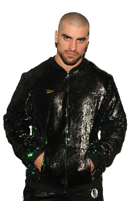 thecluesofme:  monkeysaysficus:  mugler88:  Dragon Scale Jacket by Slick It Up. She’s expensive but she’s major.   When life pulls you down, put on a shiny sequinsed coat  He’s like a male Golden Girl