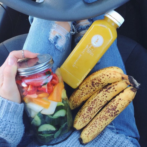 annietarasova:Favourites 🍋 LOVING the new winter @pressedjuices range 👋🏼 Also you know when you purchase a piece of clothing and you’re so in love with it you need to wear it every single time you leave the house… And you can’t even recall