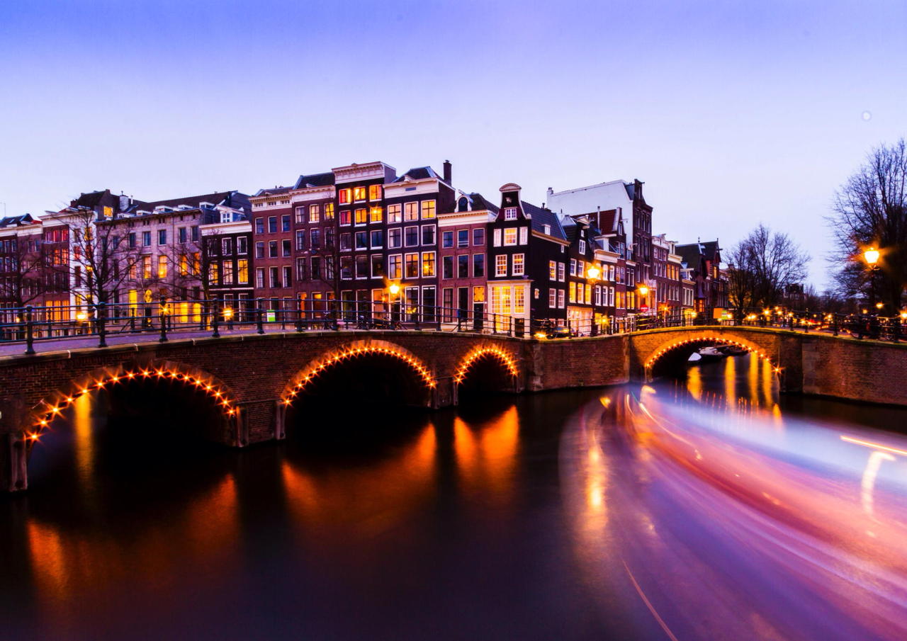 atraversso:  zoomw0rld: City Lights V4  | by: Sagar Mohanty  [500px] Nice photoset
