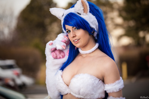 doodlebeandip:  torremitsu:  Darkstalkers 2013.  Upon beginning this shoot, it was hard not to fan-g