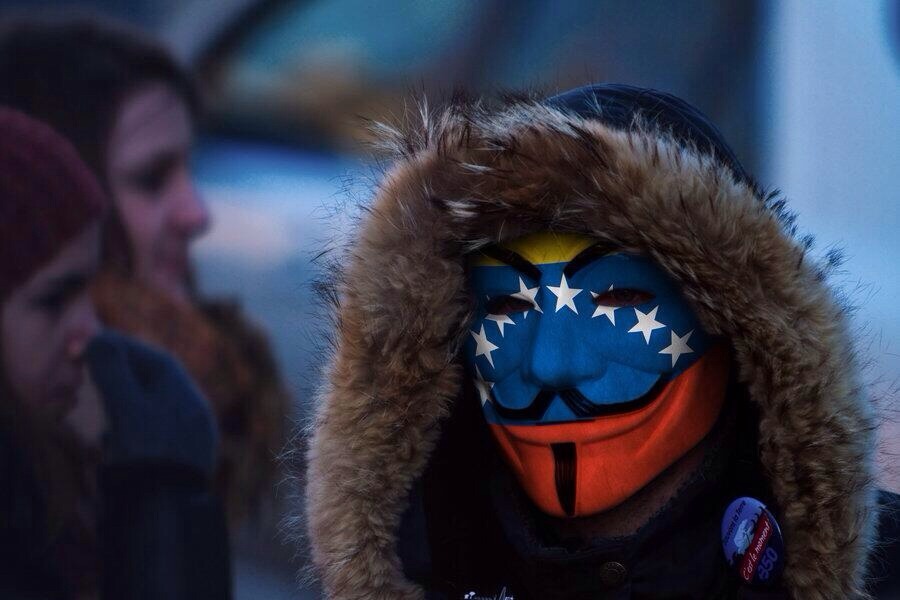 vasquez0412:  It hurts me to see my country in peril but it is time we stand up against