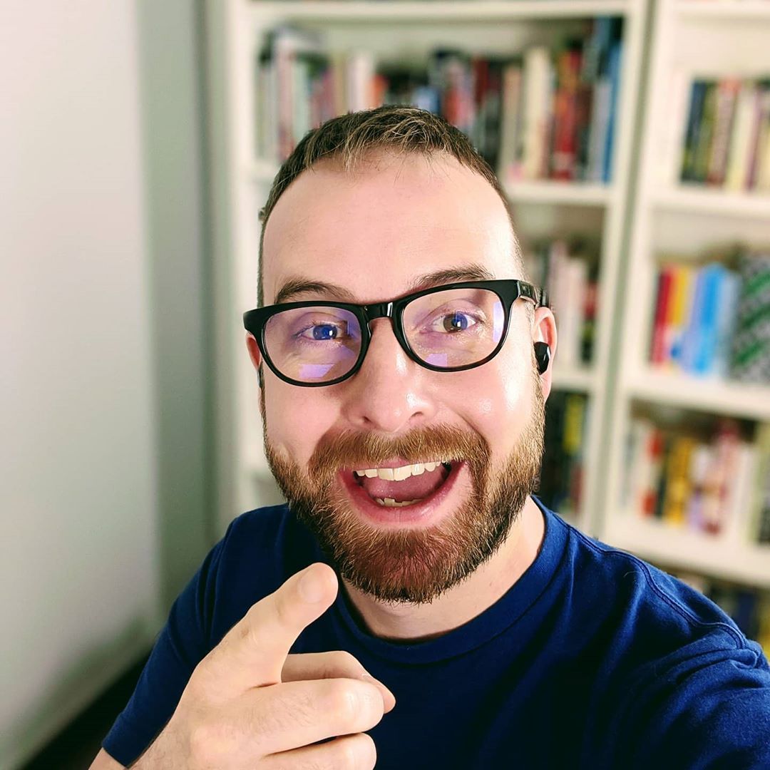 Sliding into the weekend like ‘hey, life ain’t too heck.’ Just got done filming some fresh Slapped Ham for y'all - extra spoopy, of course! Hope you all have an amazing weekend. Eat some good food. Have fun. Pat an animal. 🐐🐢🐧🌻☀️ . . . #weekend...