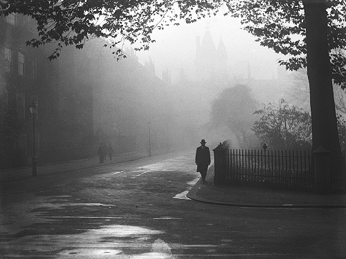 cat-eye-nebula:  Foggy Britain, from 1928 to 1952. (x) Click on the pictures for location information. 