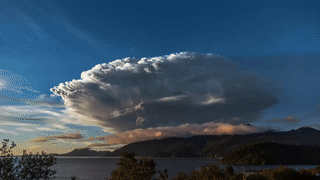 sixpenceee:The above is footage of the volcano Calbuco eruption column in Chile. Gif made by @sixpen