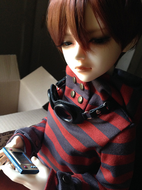 bolkonskydrawsmello: In lieu of nicer photos, here are some phone shots because yes, the doll is he
