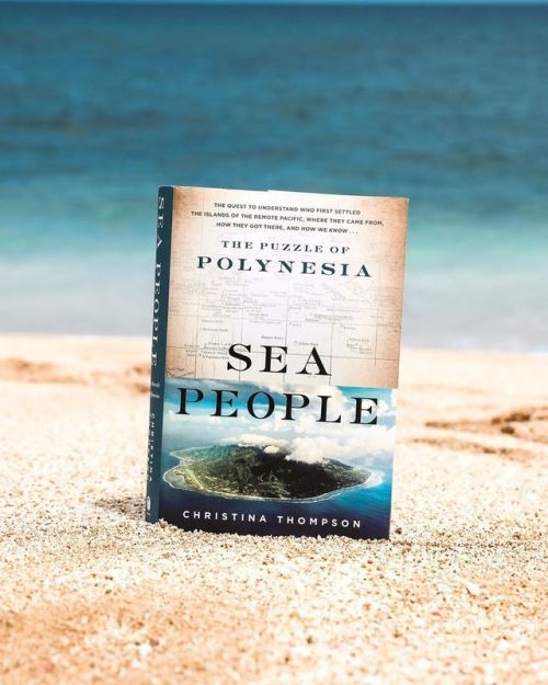 Beach readers! What are you taking with you this weekend? We recommend #SeaPeople: The Puzzle of Pol