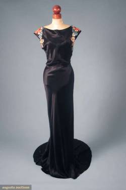 omgthatdress:  Evening Dress1935Augusta Auctions