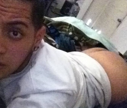 betomartinez:  Guys, check out “Danny” and his tasty dick.  I would love to suck on your foreskin Danny.  He is looking to get into porn.  Any takers?  Get at me to contact him. Please send you dick pics to betomartinez2008@gmail.com http://betomartinez.t