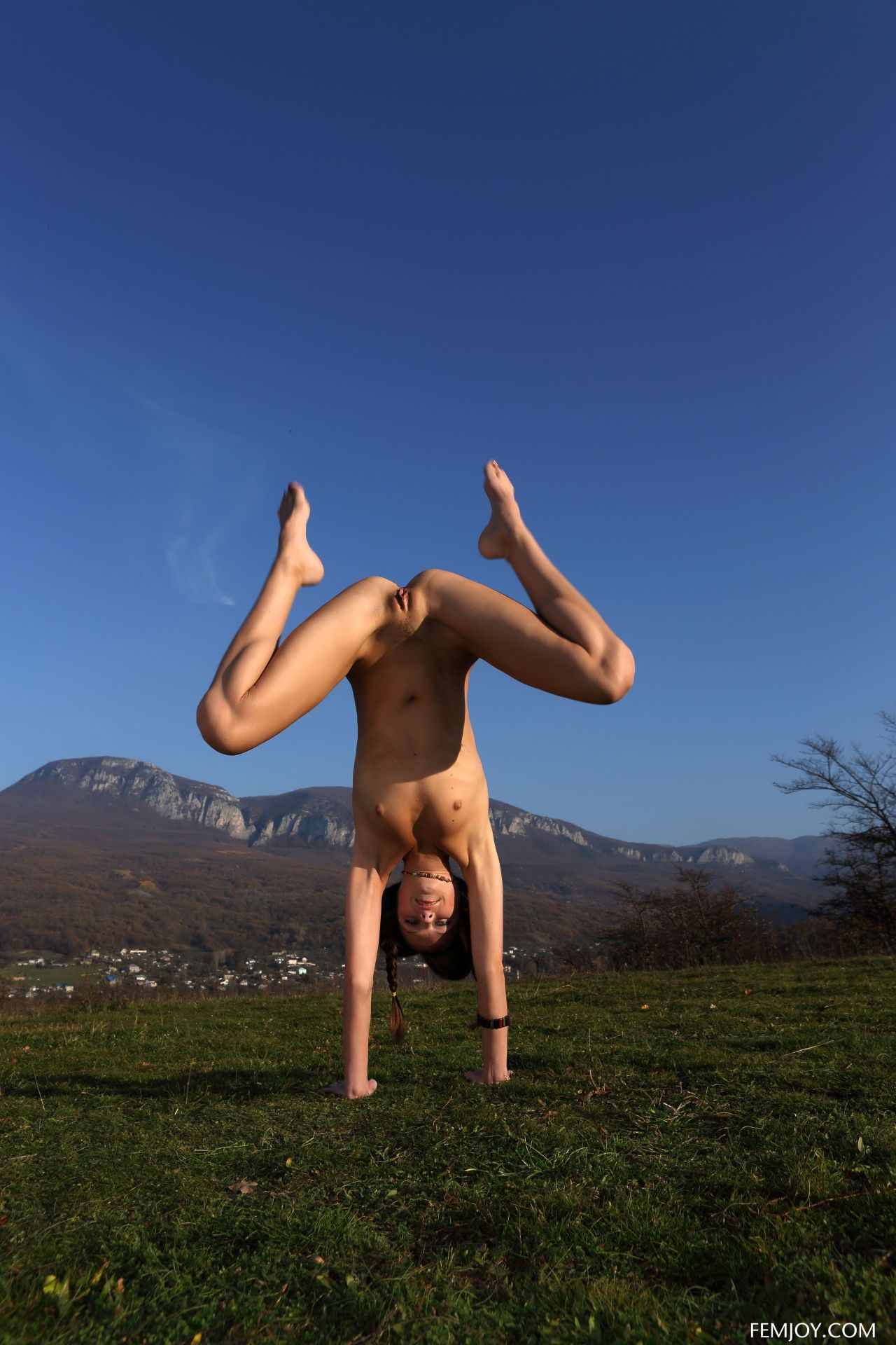dowluck61:  My Favorite Naturisthttp://dowluck61.tumblr.com/Japanese Naturisthttp://dowluck36.tumblr.com/Only