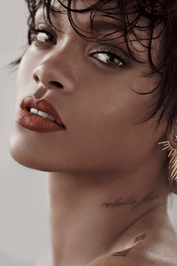 gay4rihanna:  Rihana for Vogue Brazil #1 