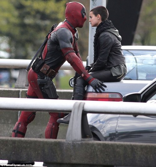 mutant-101:  Ryan Reynolds and Brianna Hildebrand on the set of ‘Deadpool’ [X]