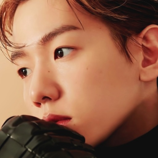 happybbh:  201222 harpersbazaarkorea instagram update 