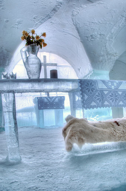 Church altar inside Sorrisniva Ice Hotel in Alta, Norway (by BestViewedOnBlack).