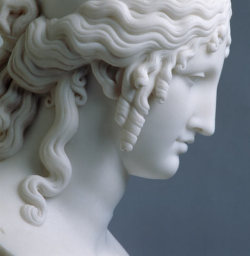 ladycashasatiger:  Antonio Canova, Helen of Troy, after 1812, at V&amp;A, London  This is the face that launched a thousand ships. Helen, wife of the Spartan king Menelaus, was so beautiful that Paris, prince of Troy, just couldn’t resist abducting
