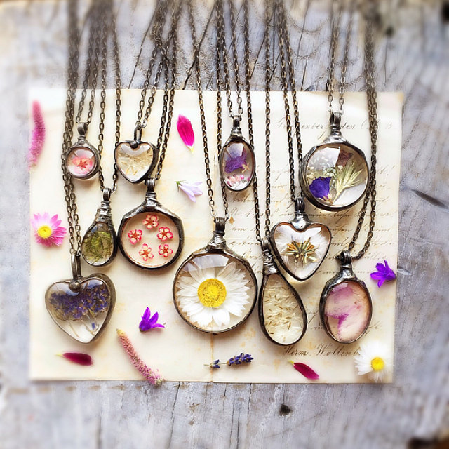 culturenlifestyle:	Ethereal Terrarium Jewelry Polish boutique Mariaela creates handmade