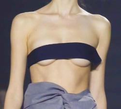 aetsogard:  jacquemus spring 2016 