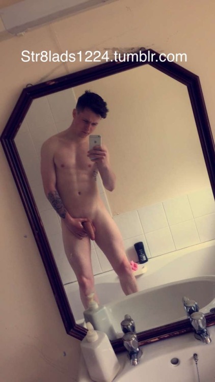 str8lads1224:   Nathan Dublin message me porn pictures