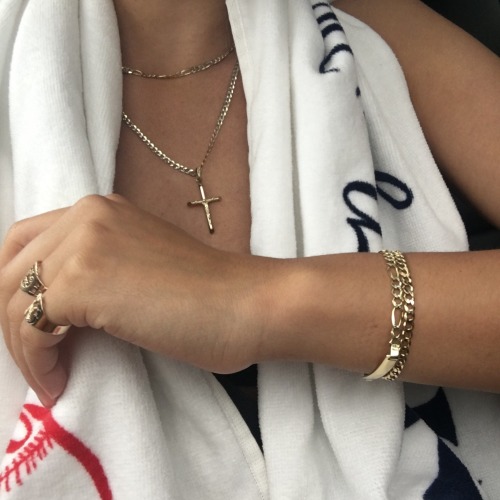 gold-babygirl: gold-babygirl