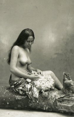 From Tahitian Beauties, by Lucien Gauthier.