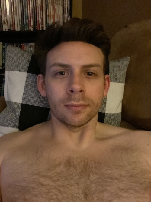 topfishing:i need to shave but i don’t want to
