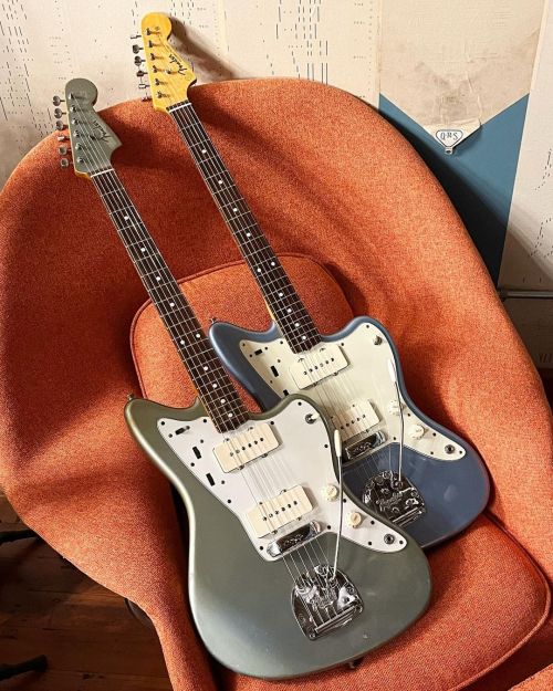 Both of these Jazzmasters are Ice Blue… Un-aged Ice Blue in the back and a real curious case in the 