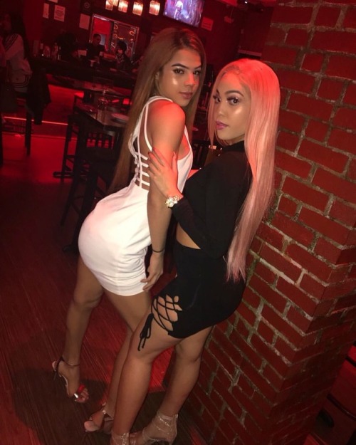 jensyxo: Reblog If You Like To Booty Fuck Trannys  Take this dick sissy