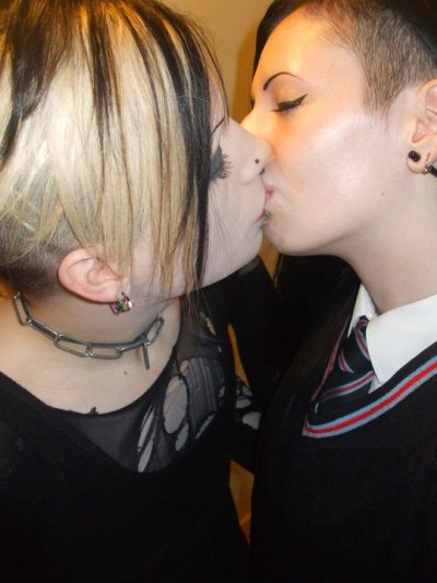 Hehe, old picture of me and Jake ^o^ That was my school uniform.:3
