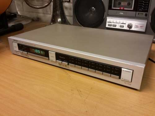 Denon TU-750S Precision Audio Component AM-FM Stereo Tuner, 1981