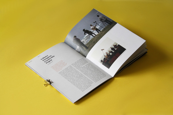 type-lover:  Molduraby ʝon