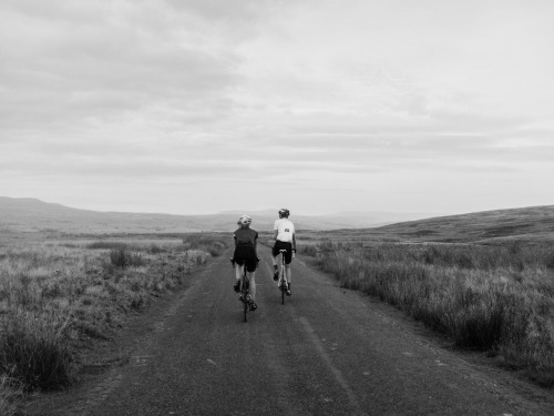 Last week I went to Lancashire with Vulpine to model for their new Autumn/Winter Collection. I got to do some amazing riding with some great people and eat delicious food.